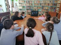 Большепаратская библиотека