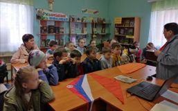 Большепаратская библиотека