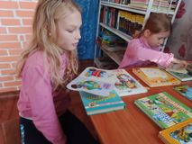 Нижнеазъяльская библиотека