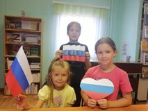 Большепаратская библиотека